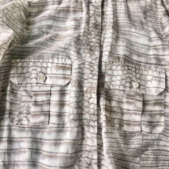 BCBG MaxAzria cotton/silk snake print button front blouse size xs - Picture 11 of 11